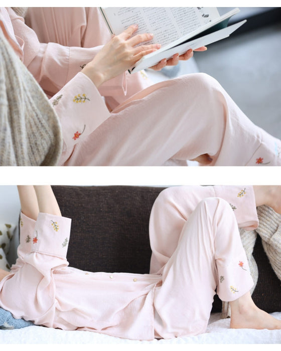ほっこり可愛い花刺繍のとろみ生地パジャマセット