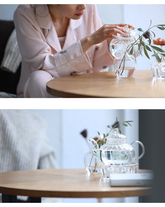 ほっこり可愛い花刺繍のとろみ生地パジャマセット