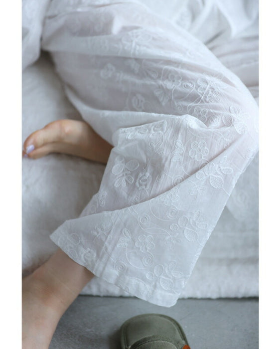 花刺繍が浮かぶコットンパジャマセット