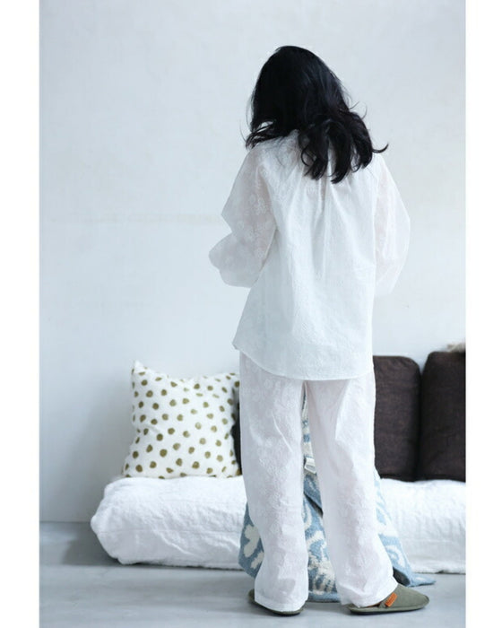 花刺繍が浮かぶコットンパジャマセット