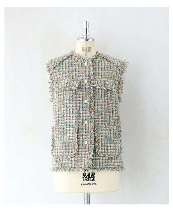 色とりどりなミックスカラーツイード風ベスト