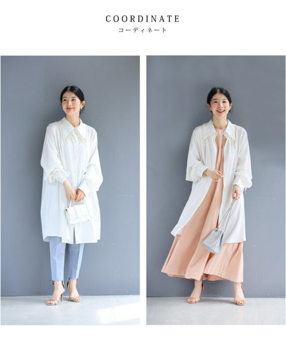 襟袖に揺れるデコレーションパールのロングシャツ