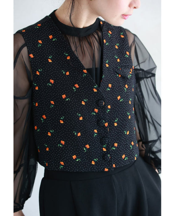 さくらんぼ実る短丈ジレベスト