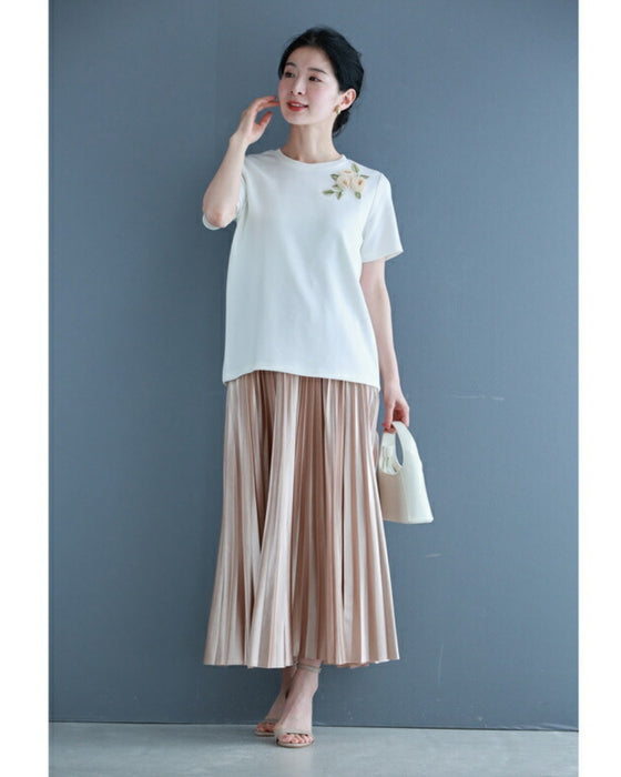 Beaded glittering 3D flower corsage T-shirt top