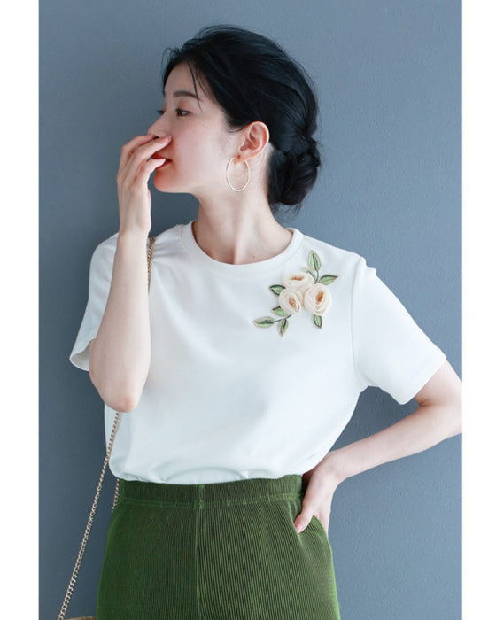 Beaded glittering 3D flower corsage T-shirt top