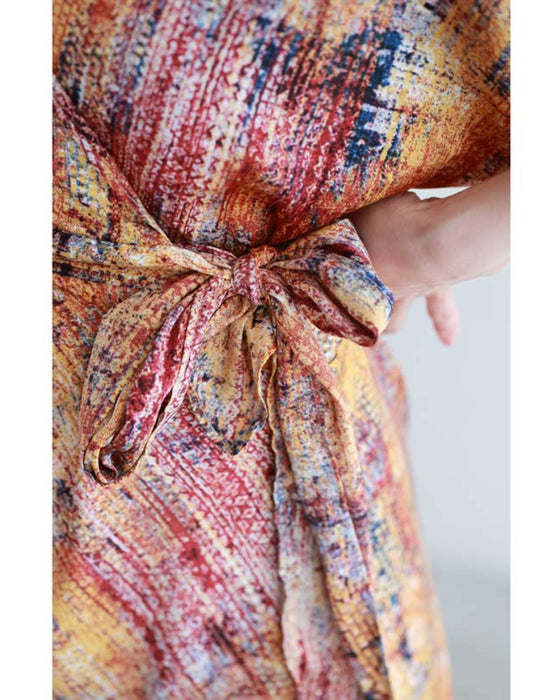 彩り豊かなアート柄カシュクールロングワンピース