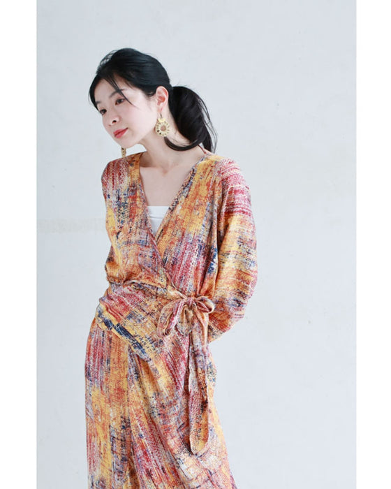 彩り豊かなアート柄カシュクールロングワンピース