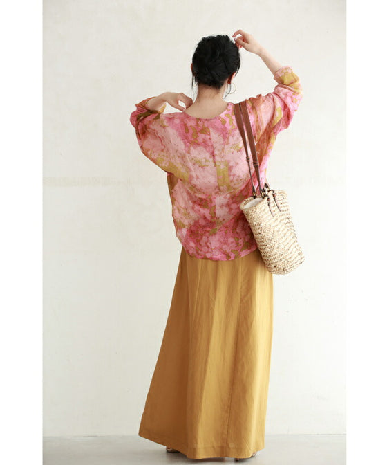 ふんわり柔らかなサクラニュアンスプルオーバートップス