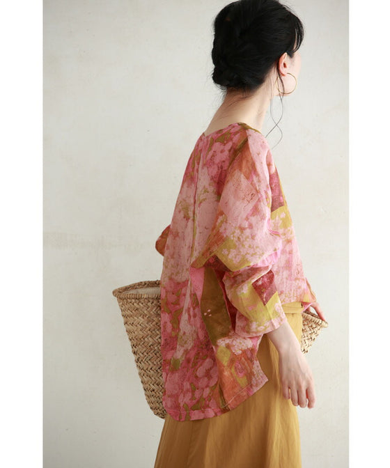 ふんわり柔らかなサクラニュアンスプルオーバートップス