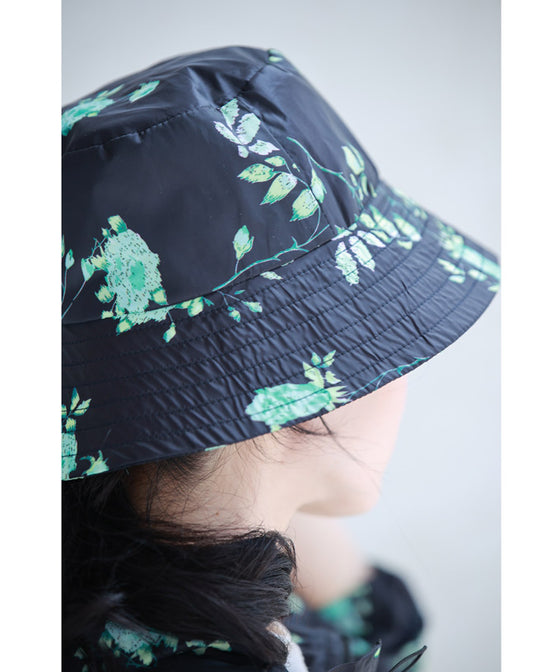 日差しに負けないUVカット素材のミントカラーフラワーハット