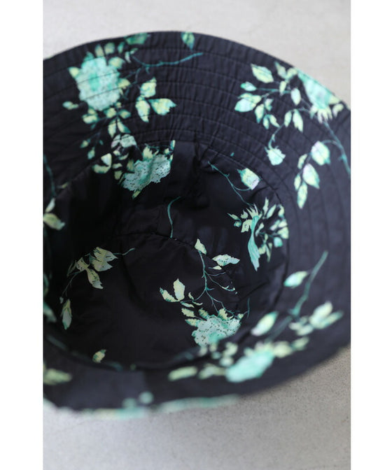 日差しに負けないUVカット素材のミントカラーフラワーハット