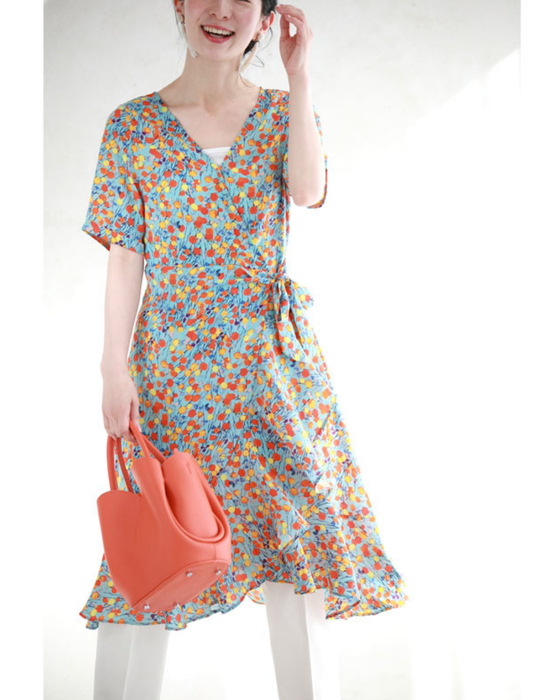 まあるいお花が咲くラップデザインミニワンピース