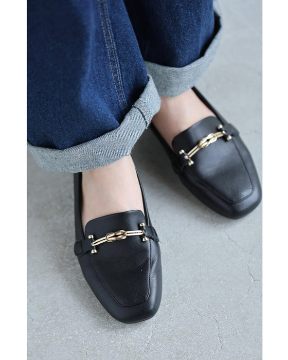 足取り軽い柔らかビットローファー