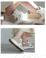 No need to worry about the entrance! Versatile and elegant sneakers