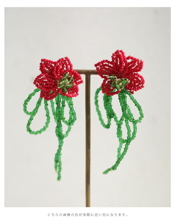 【返品・交換不可】揺れるビーズリボンの一輪花ピアス