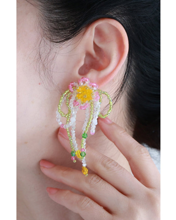 【 返品・交換不可 】光に煌めくお花のビーズリボンピアス