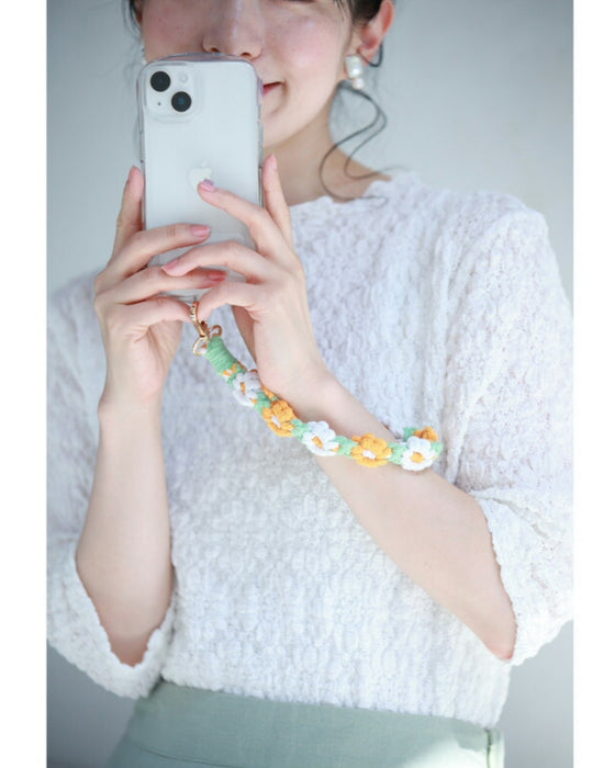 Braided flower short strap (with clear holder)