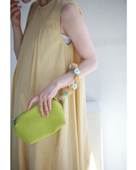 Braided flower short strap (with clear holder)