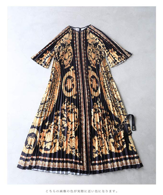 (ベルト付き)リュクスな世界が広がるスカーフ柄プリーツロングワンピース