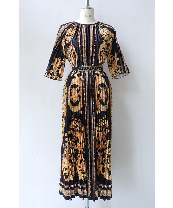 (ベルト付き)リュクスな世界が広がるスカーフ柄プリーツロングワンピース