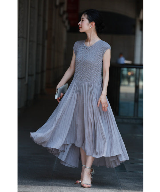 広がるボリュームスカートのウエスト切り替えミディアムワンピース