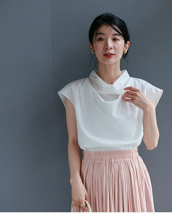 ふんわりドレープの涼やかブラウストップス