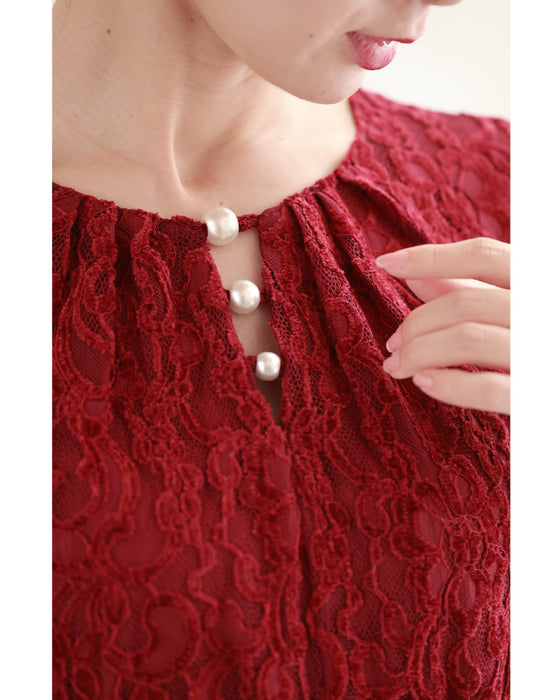 ベロア調の花浮かぶ総レースロングワンピース(ベルト付き)