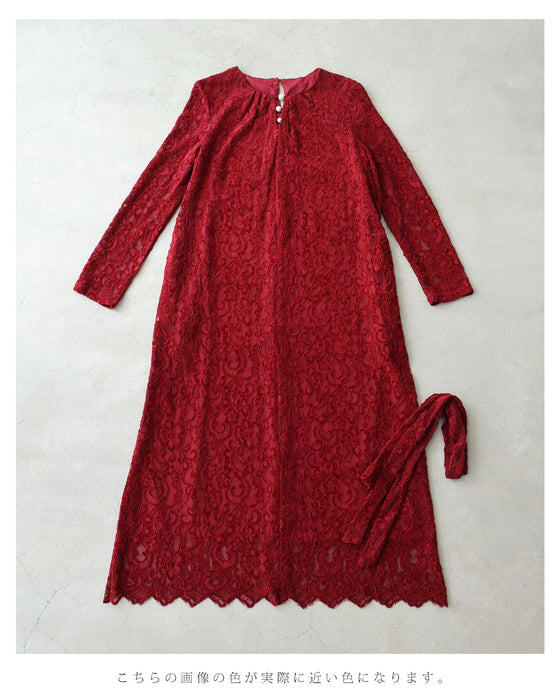 ベロア調の花浮かぶ総レースロングワンピース(ベルト付き)