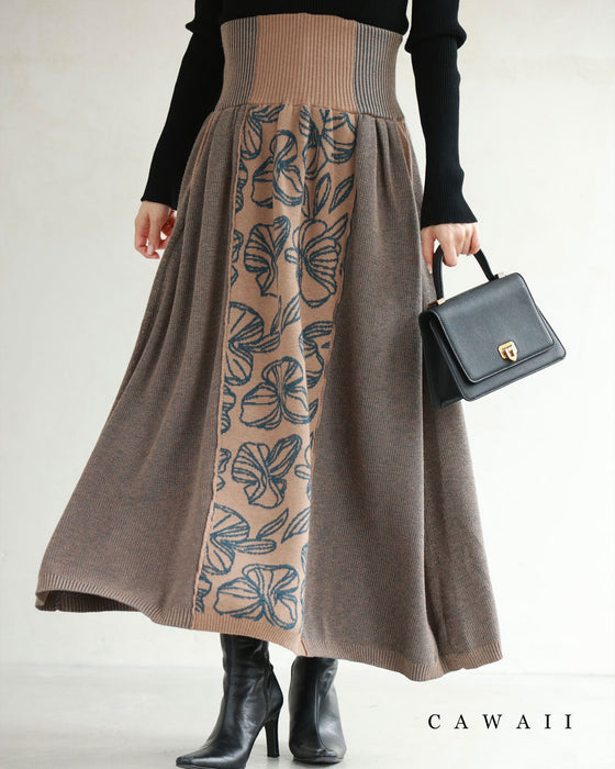 青い花が連なるウエストリブニットミディアムスカート