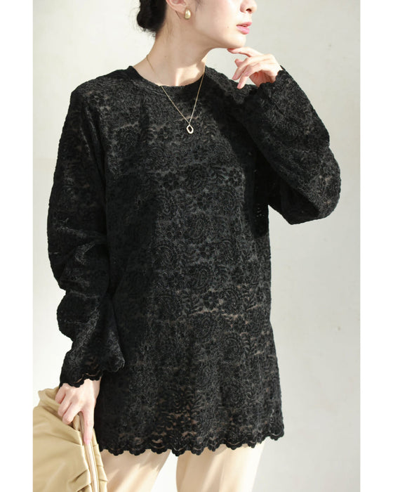 Paisley patterned velour-like cut-and-sew top