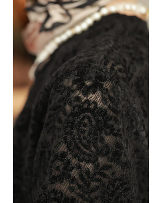 Paisley patterned velour-like cut-and-sew top