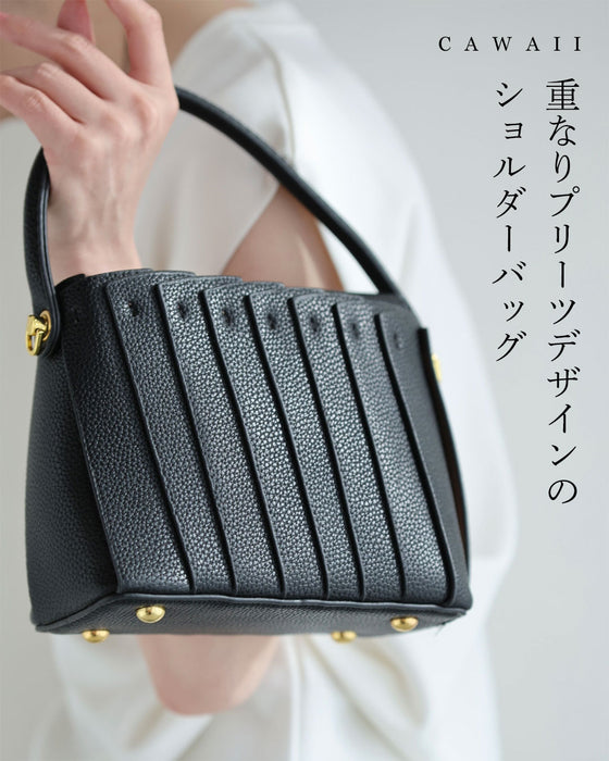 重なりプリーツデザインのショルダーバッグ（スカーフ付き）