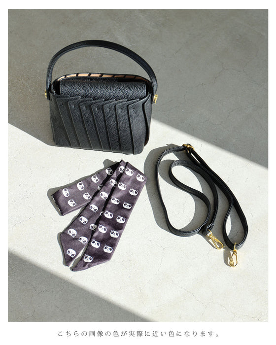 重なりプリーツデザインのショルダーバッグ（スカーフ付き）