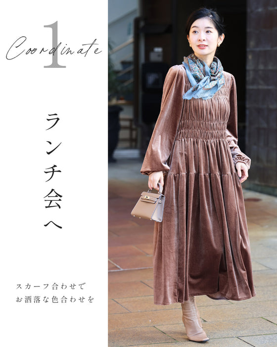 上品な大人の艶ベロア調シャーリングワンピース