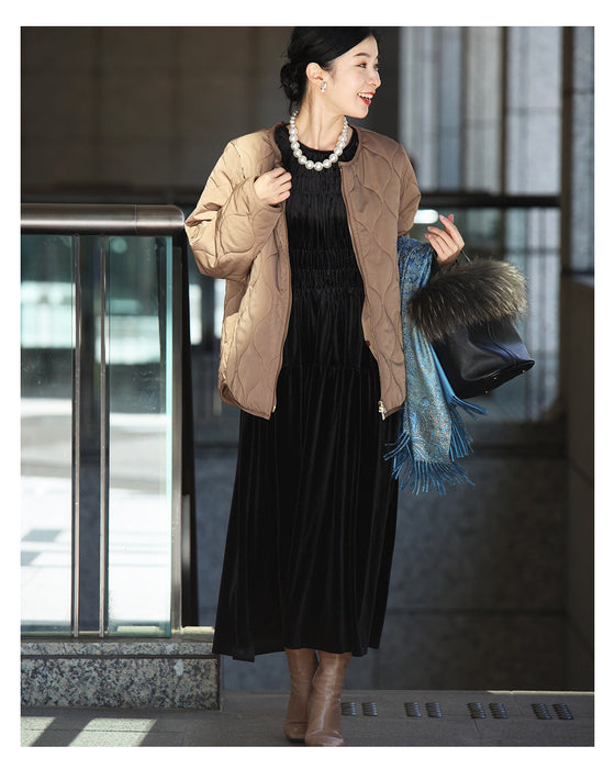 上品な大人の艶ベロア調シャーリングワンピース