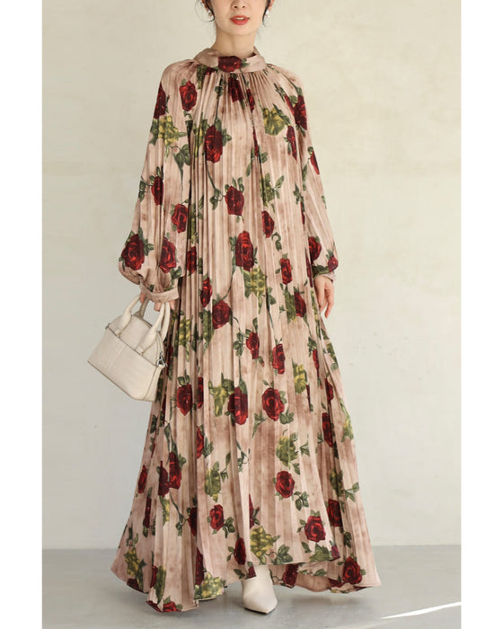 気品ある薔薇のプリーツロングワンピース(紐ベルト付き)
