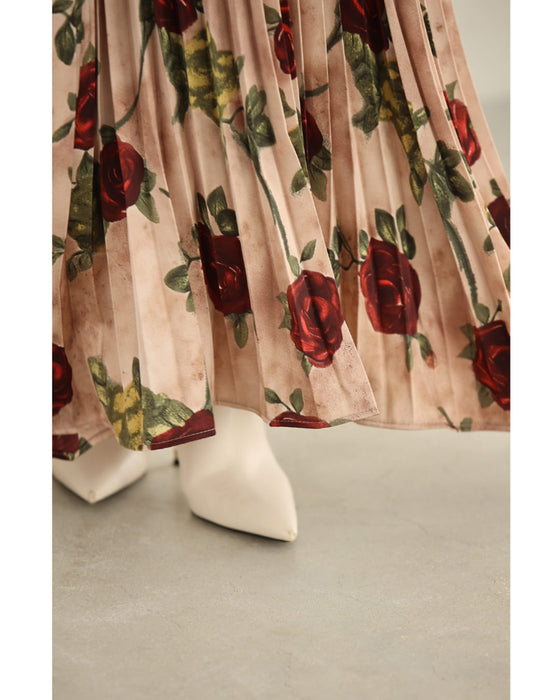 気品ある薔薇のプリーツロングワンピース(紐ベルト付き)