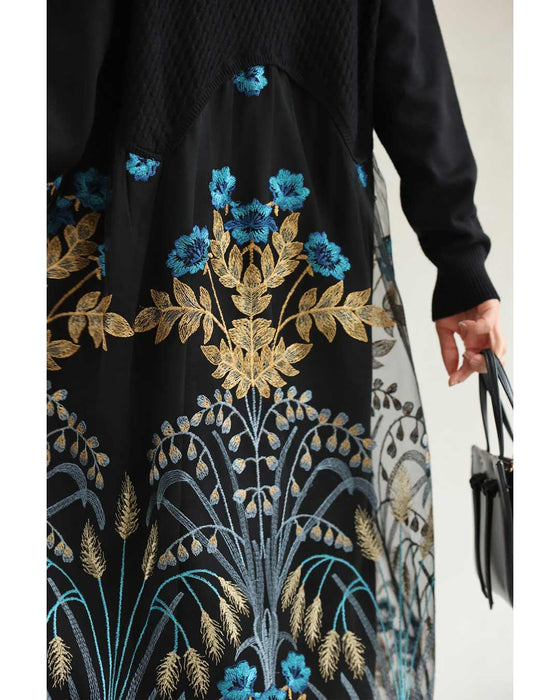 ぐるりと美しさ広がる青花刺繍ベールミディアムワンピース