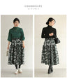 A jacquard midi skirt with a modern floral world