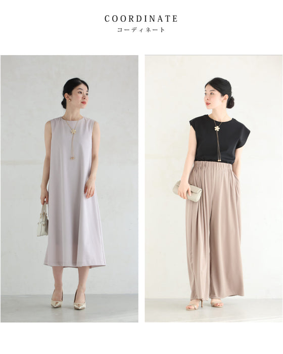 パーツの位置を変えられる。ミルキーな花びらラリエットネックレス