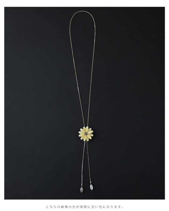 雫ビジュー揺れる立体花のラリアットネックレス