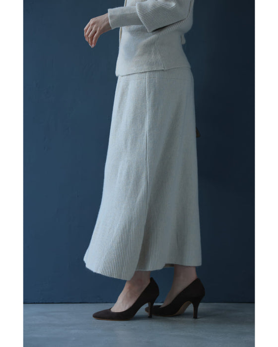 Xラインニットカーディガンとロングスカート2点セット【set】