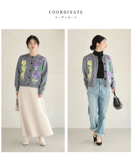 ふんわり浮かび上がる植物モチーフのニットカーディガン