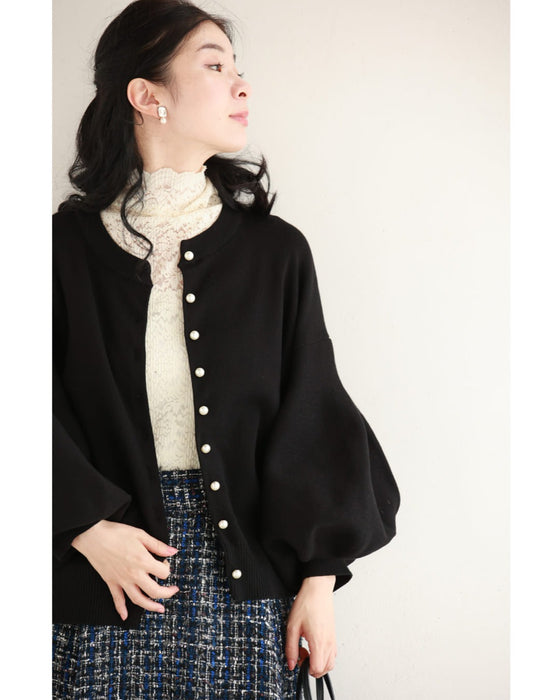 ふっくらバルーン袖の厚手ニットカーディガン