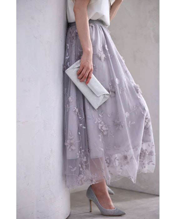 花びら浮かぶふんわり2重チュールミディアムスカート