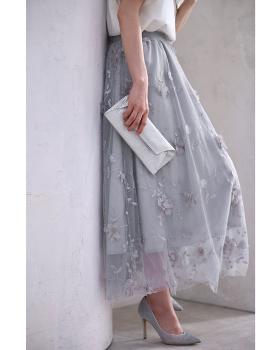 花びら浮かぶふんわり2重チュールミディアムスカート