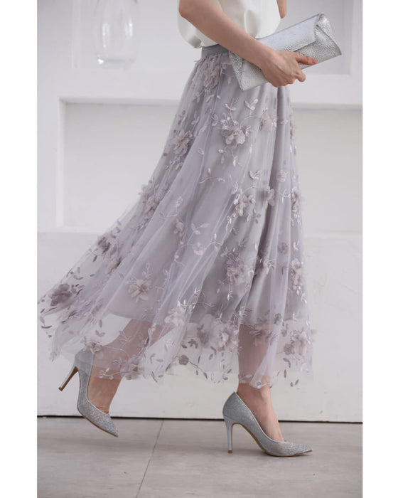 花びら浮かぶふんわり2重チュールミディアムスカート