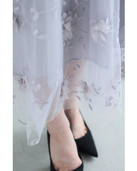 花びら浮かぶふんわり2重チュールミディアムスカート