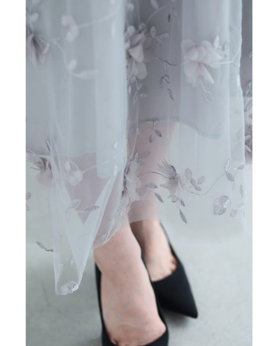 花びら浮かぶふんわり2重チュールミディアムスカート