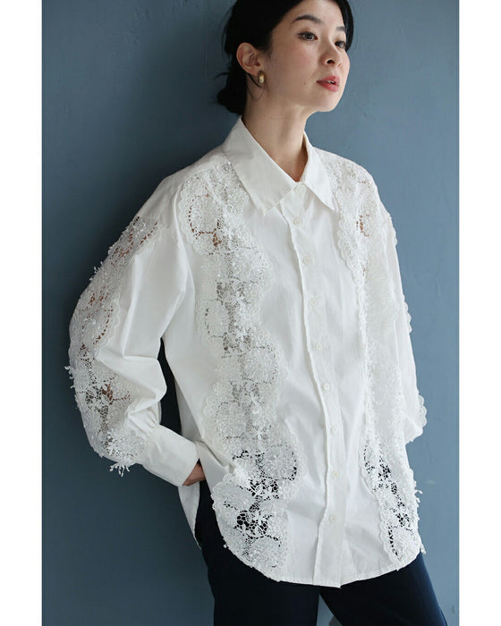 流れゆく花レースのシャツトップス